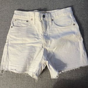 Madewell High Rise short jeans